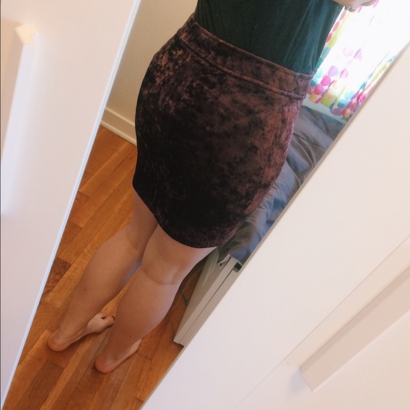 Forever 21 Crushed Velvet Mini-Skirt - Picture 2 of 7